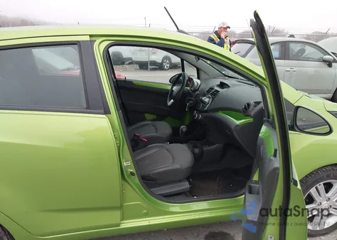 2015 Chevrolet Spark Ls Cvt из США, поврежденный, VIN KL8CB6S90FC730691